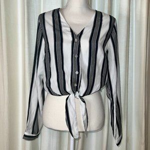 Lulu's tie-waist B&W striped blouse, Size M